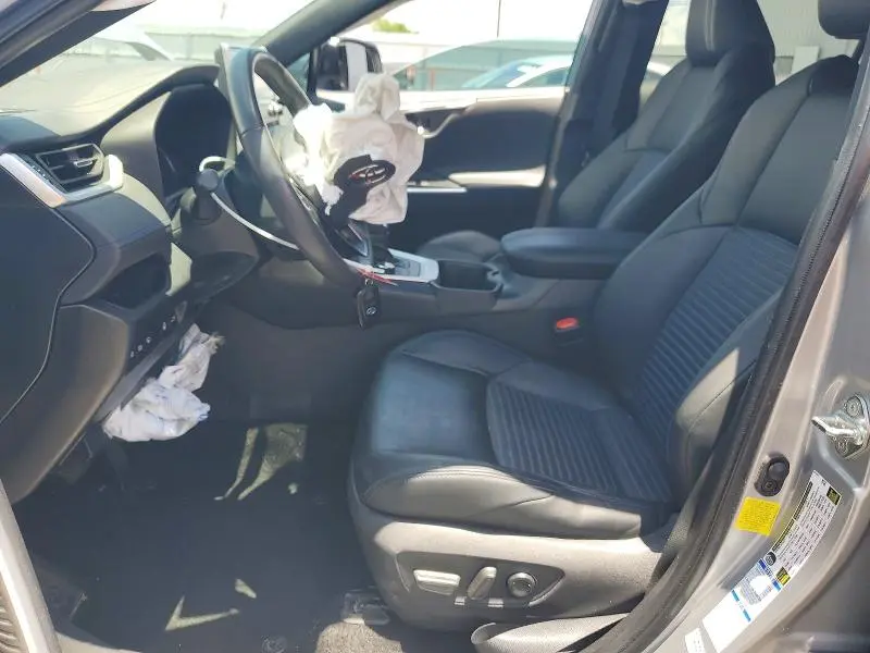 2022 TOYOTA RAV4 XSE  