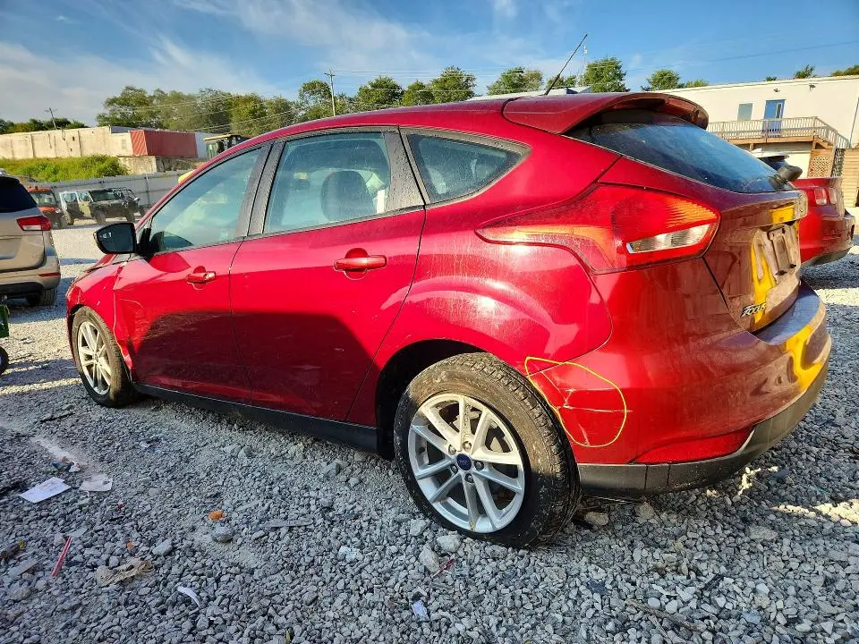 2016 FORD FOCUS SE  
