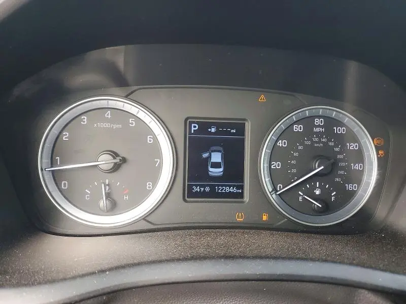 2018 HYUNDAI SONATA SE  