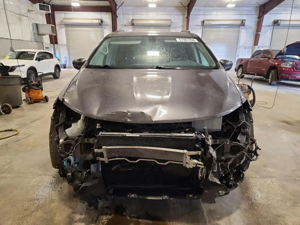 2020 CHRYSLER VOYAGER LXI  