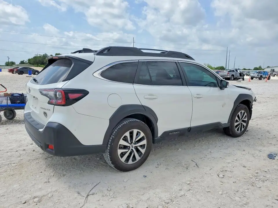 2024 SUBARU OUTBACK PREMIUM  