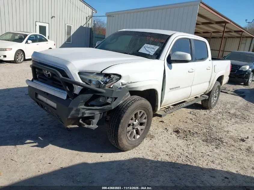 2017 TOYOTA TACOMA SR5