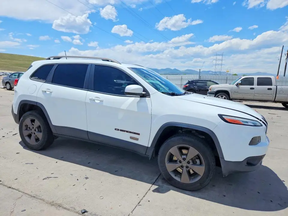 2016 JEEP CHEROKEE LATITUDE  