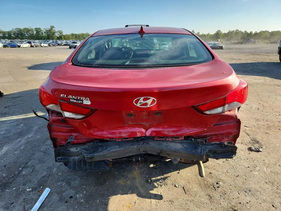 2015 HYUNDAI ELANTRA SE  