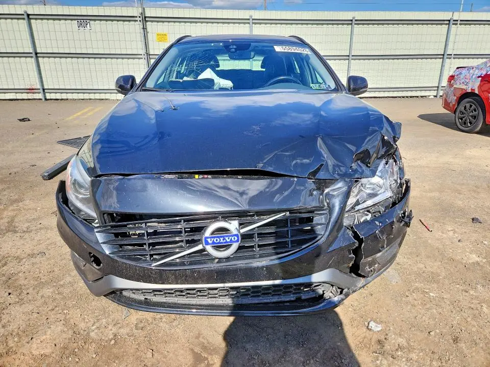 2018 VOLVO V60 T5 DYNAMIC  