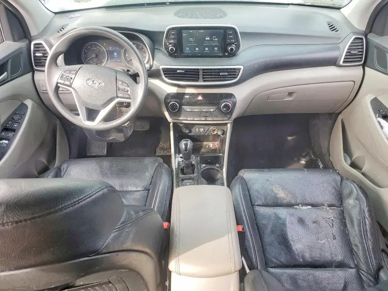 2021 HYUNDAI TUCSON SE  