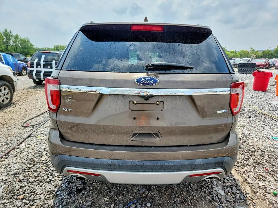 2016 FORD EXPLORER XLT  