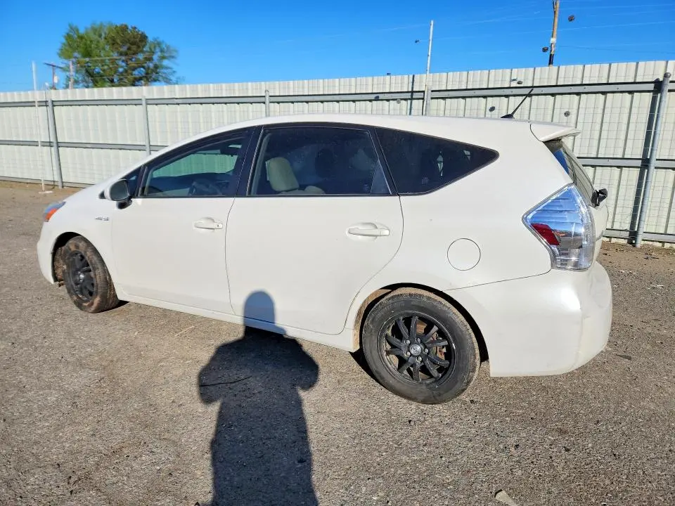 2013 TOYOTA PRIUS V TWO  