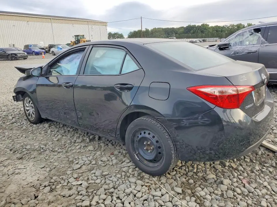 2017 TOYOTA COROLLA LE  
