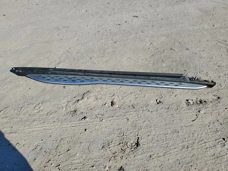 2025 MERCEDES-BENZ GLC 350E  