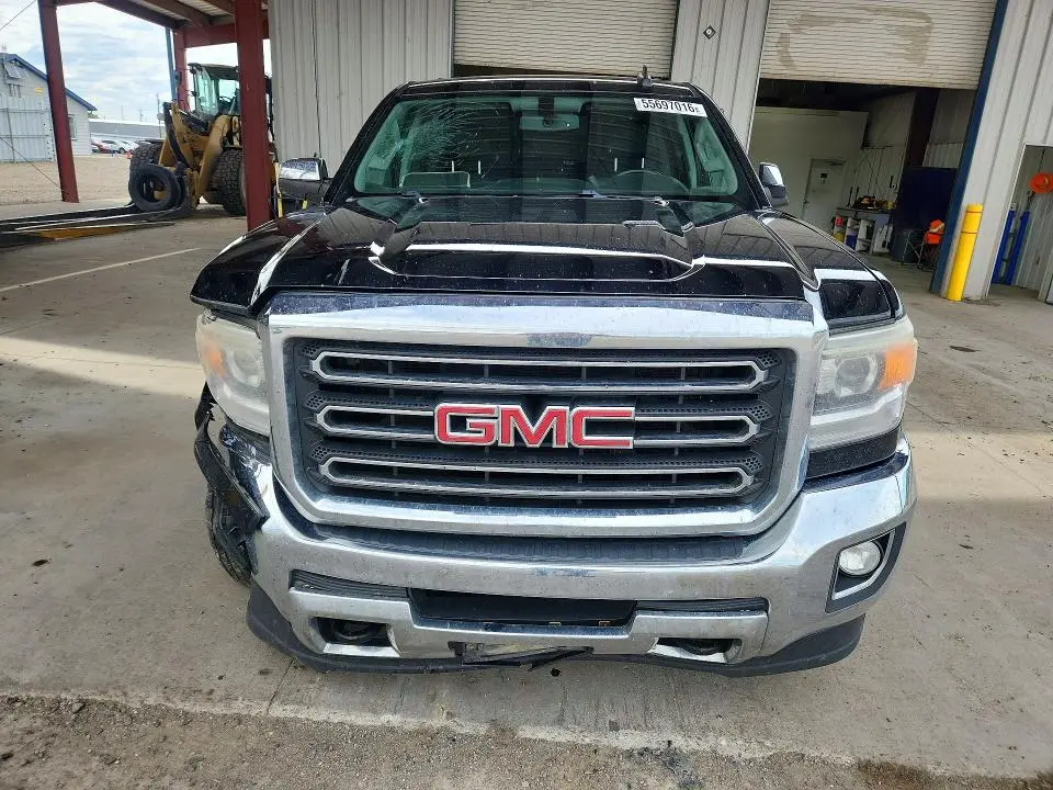 2015 GMC SIERRA K2500 SLT  