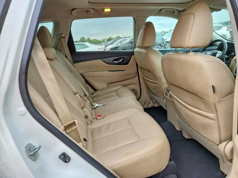 2016 NISSAN ROGUE SL  