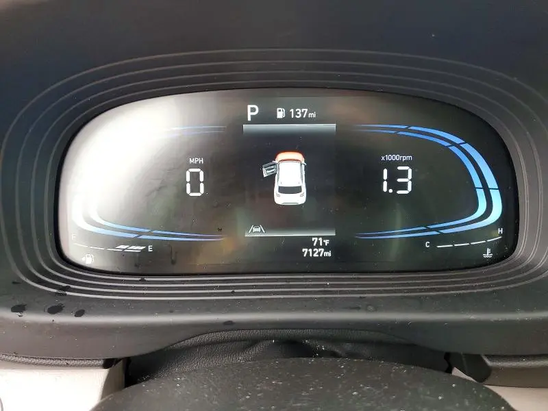 2024 HYUNDAI VENUE SEL  