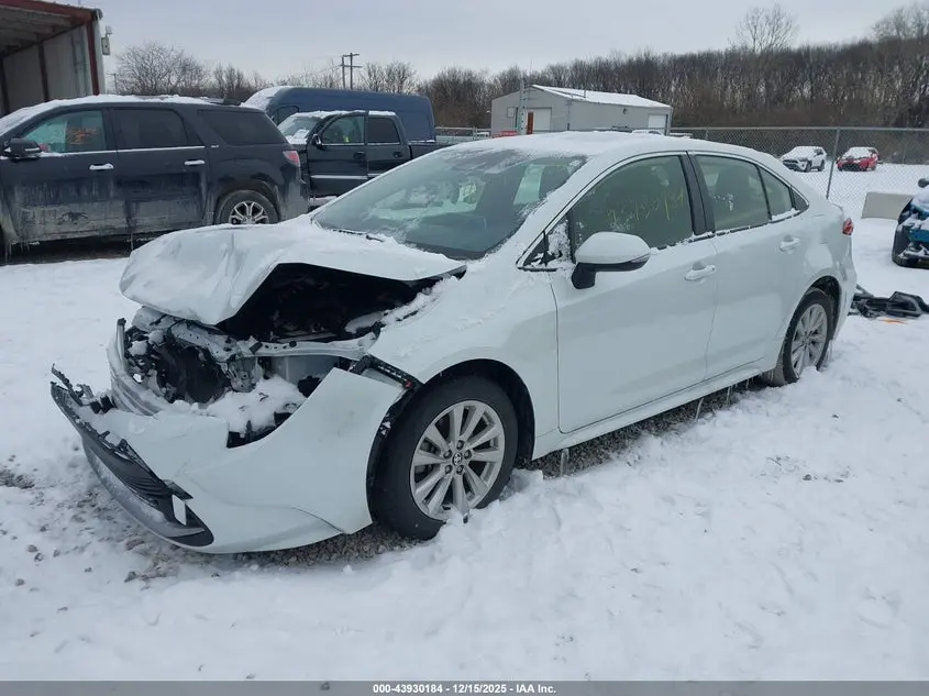 2024 TOYOTA COROLLA HYBRID XLE