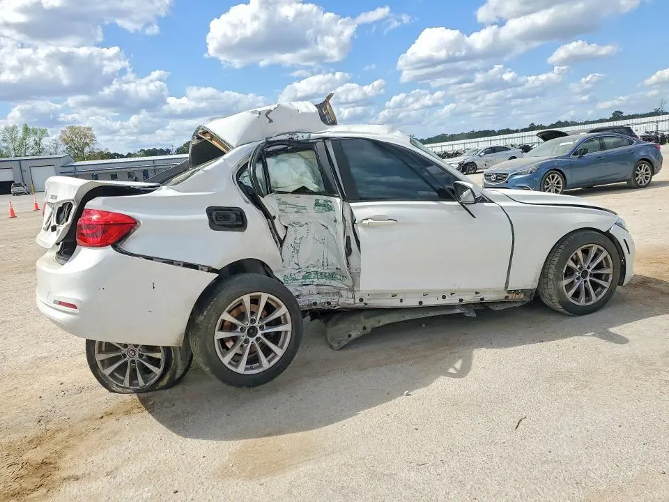 2016 BMW 320 I  