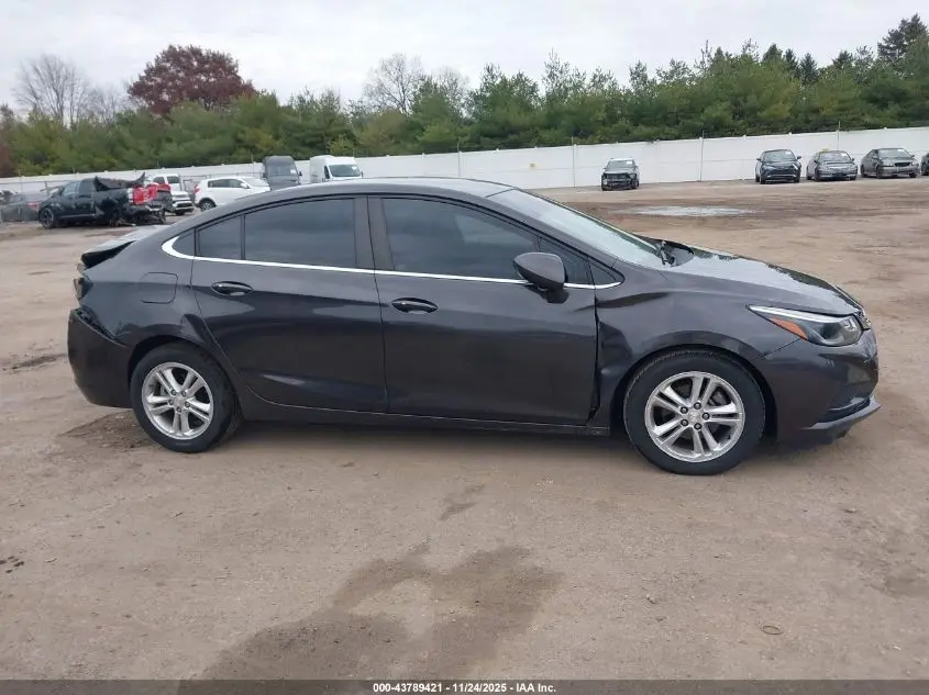 2017 CHEVROLET CRUZE LT AUTO