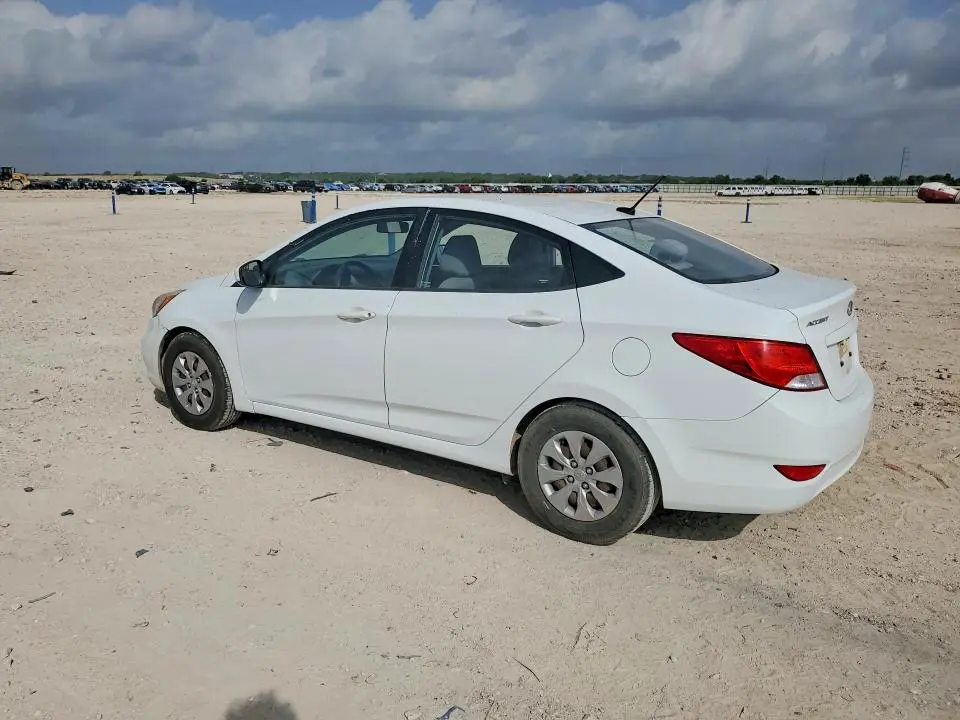 2015 HYUNDAI ACCENT GLS  