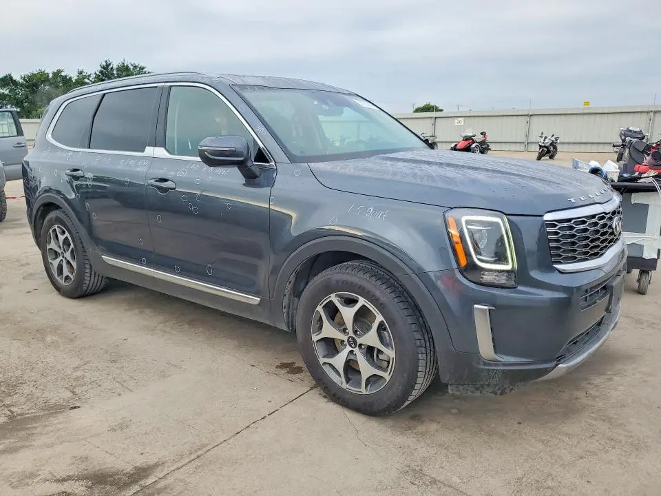 2020 KIA TELLURIDE EX  