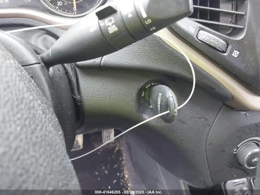 2017 JEEP CHEROKEE SPORT FWD