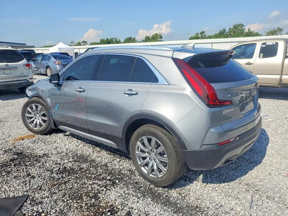 2023 CADILLAC XT4 PREMIUM LUXURY  