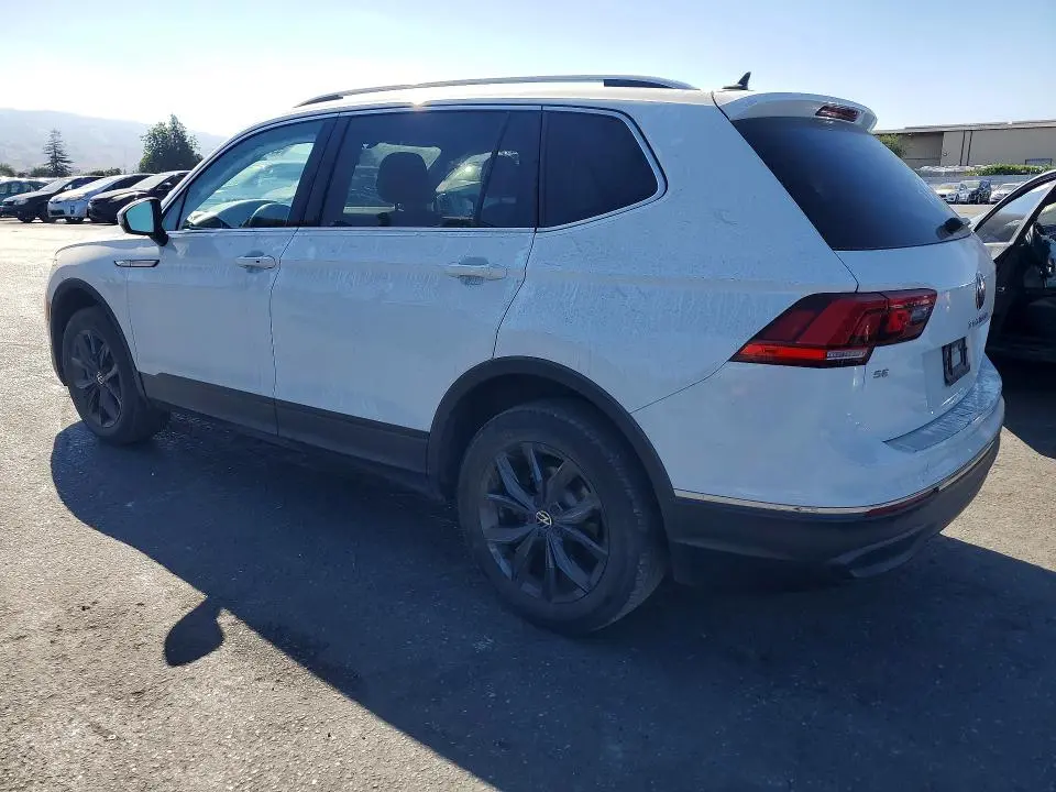 2024 VOLKSWAGEN TIGUAN SE  