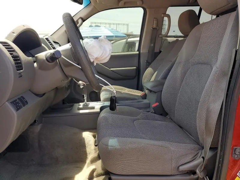 2014 NISSAN FRONTIER S  