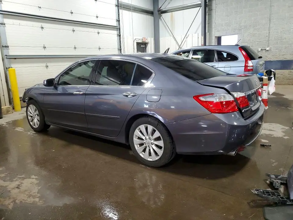 2013 HONDA ACCORD TOURING  