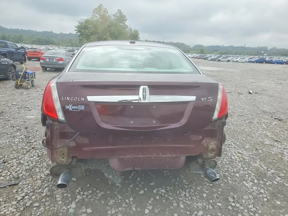 2011 LINCOLN MKS   