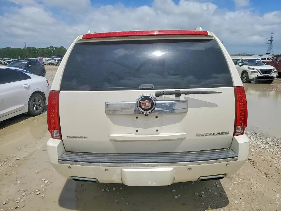 2013 CADILLAC ESCALADE ESV PLATINUM  