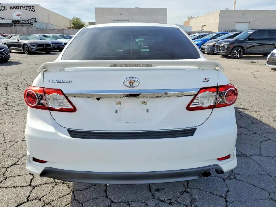 2013 TOYOTA COROLLA S  