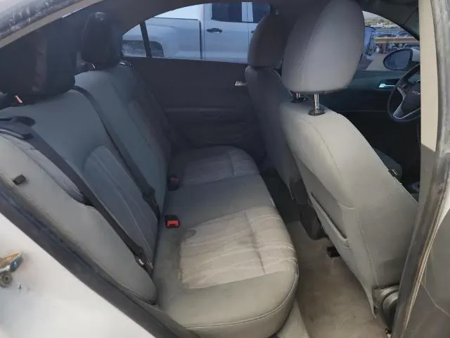 2020 CHEVROLET SONIC LT  