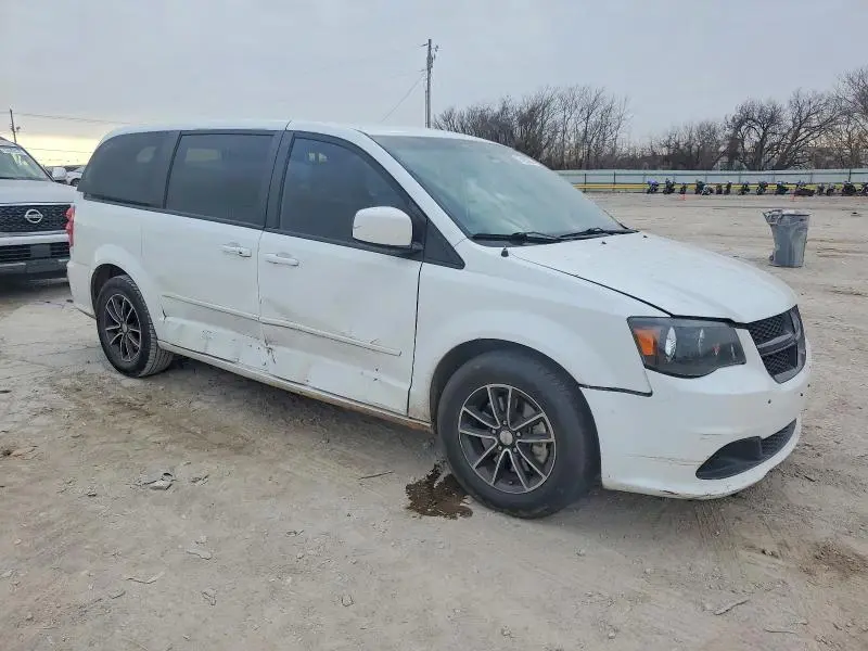 2017 DODGE GRAND CARAVAN SE  