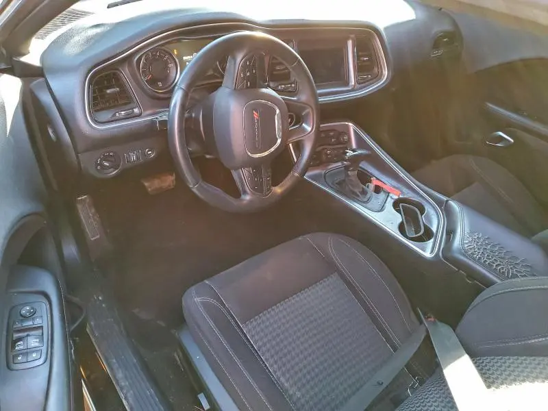 2018 DODGE CHALLENGER SXT  