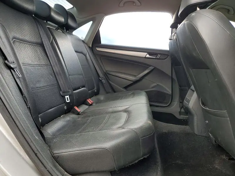 2014 VOLKSWAGEN PASSAT S  