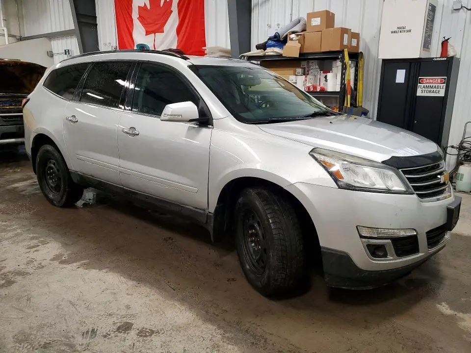 2016 CHEVROLET TRAVERSE LT  