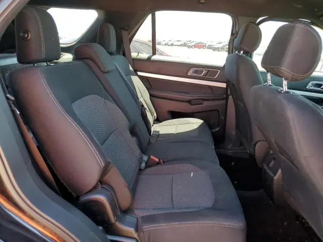 2017 FORD EXPLORER XLT  