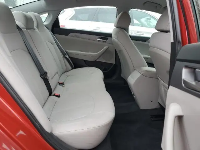 2019 HYUNDAI SONATA SE  