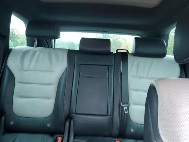 2017 VOLKSWAGEN TOUAREG WOLFSBURG  