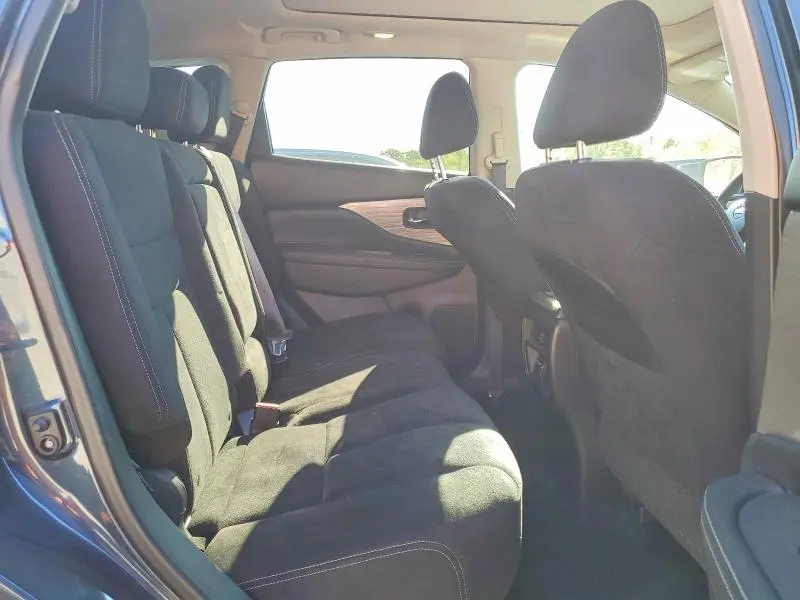 2017 NISSAN MURANO SV  