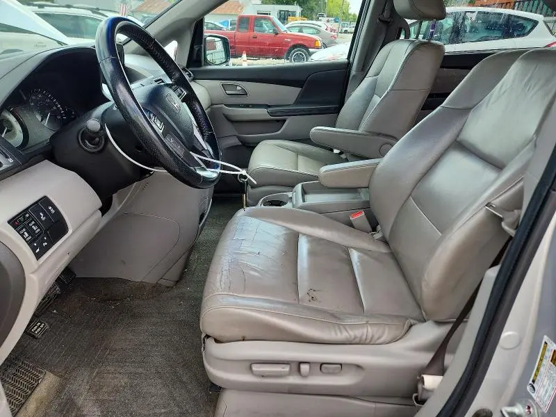 2011 HONDA ODYSSEY TOURING  