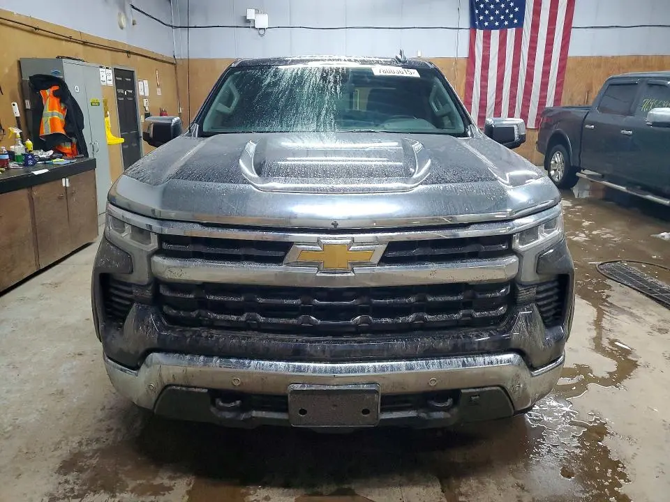 2024 CHEVROLET SILVERADO K1500 LT  