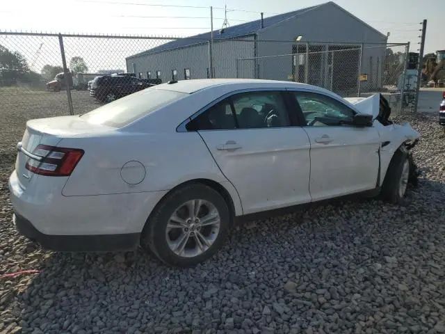 2016 FORD TAURUS SE  