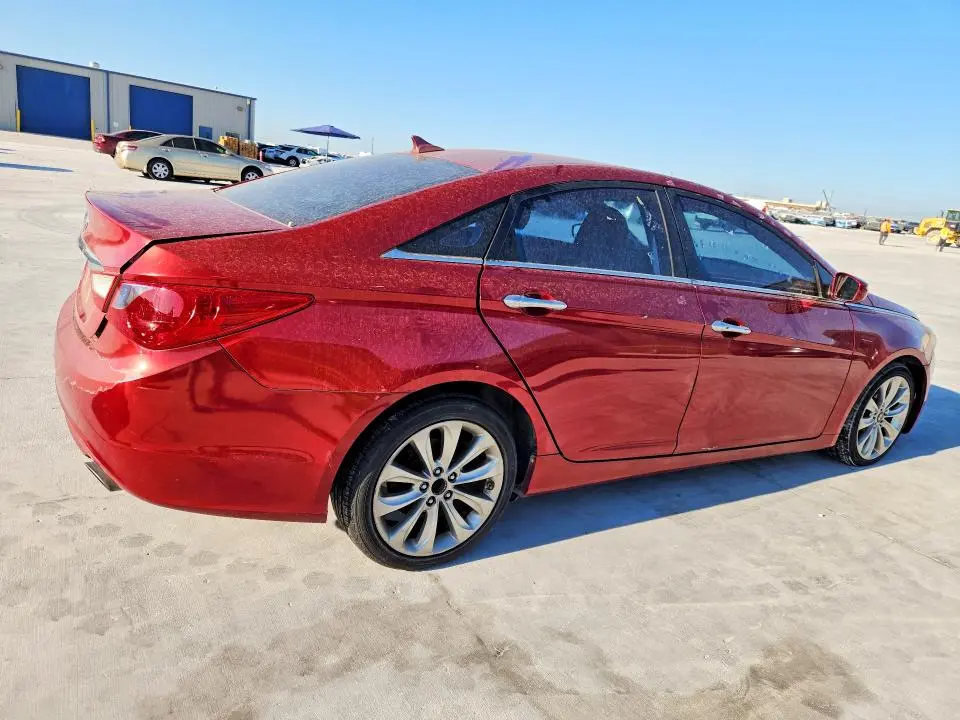 2011 HYUNDAI SONATA SE  
