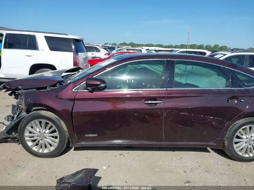 2015 TOYOTA AVALON HYBRID LIMITED