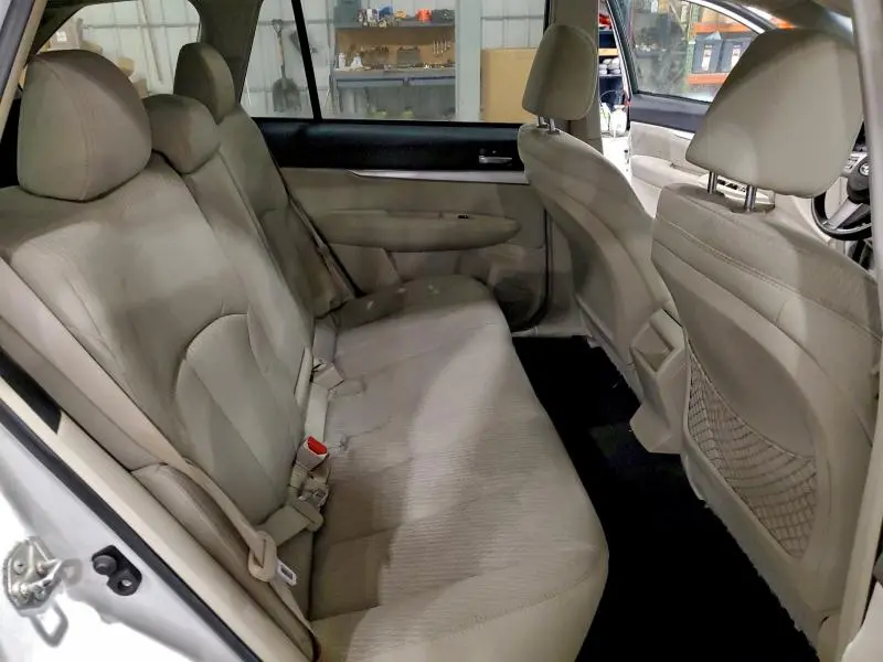 2010 SUBARU OUTBACK 2.5I PREMIUM  