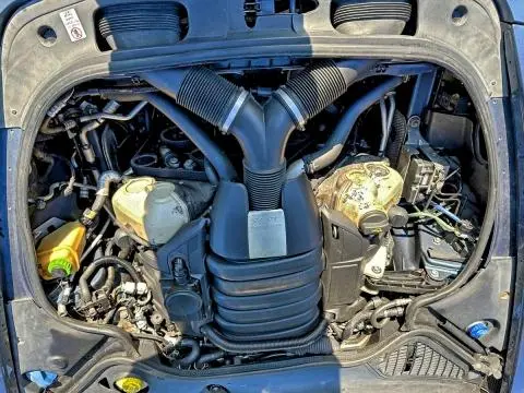 2013 PORSCHE PANAMERA 2  