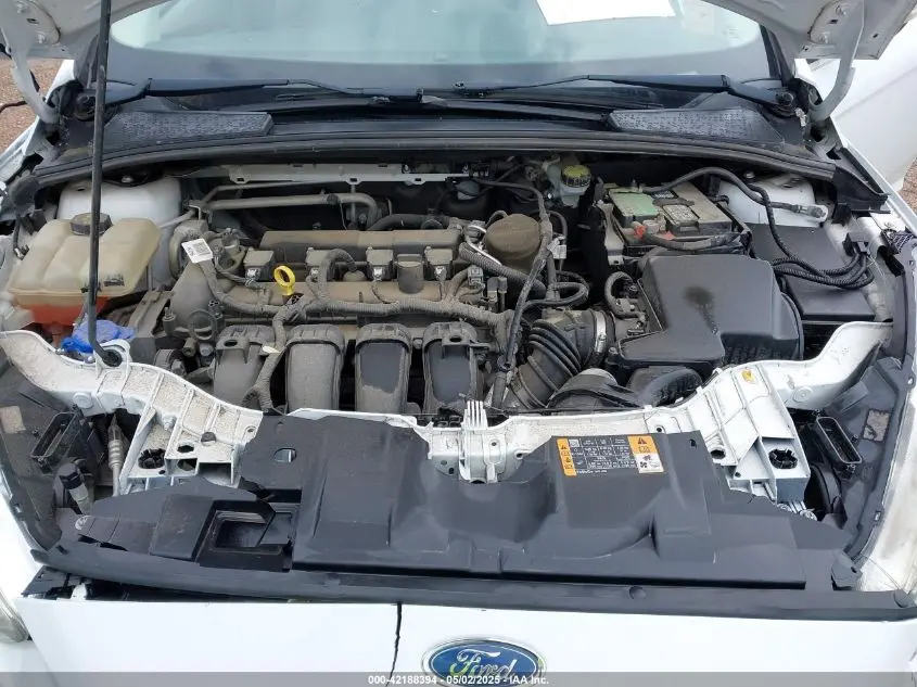 2015 FORD FOCUS SE