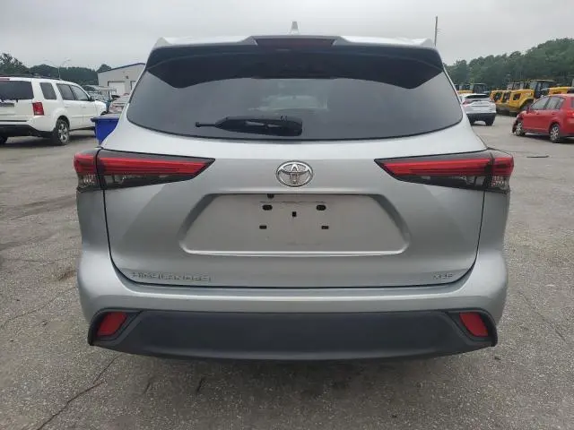 2020 TOYOTA HIGHLANDER XLE  