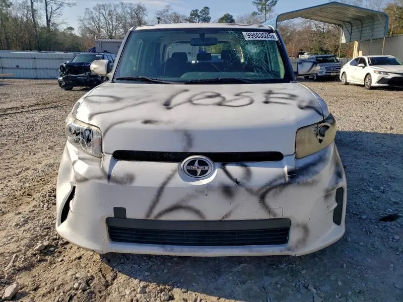 2011 TOYOTA SCION XB  