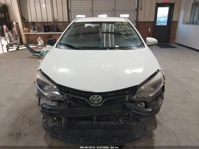 2016 TOYOTA COROLLA LE